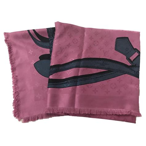 louis vuitton foulard con rose